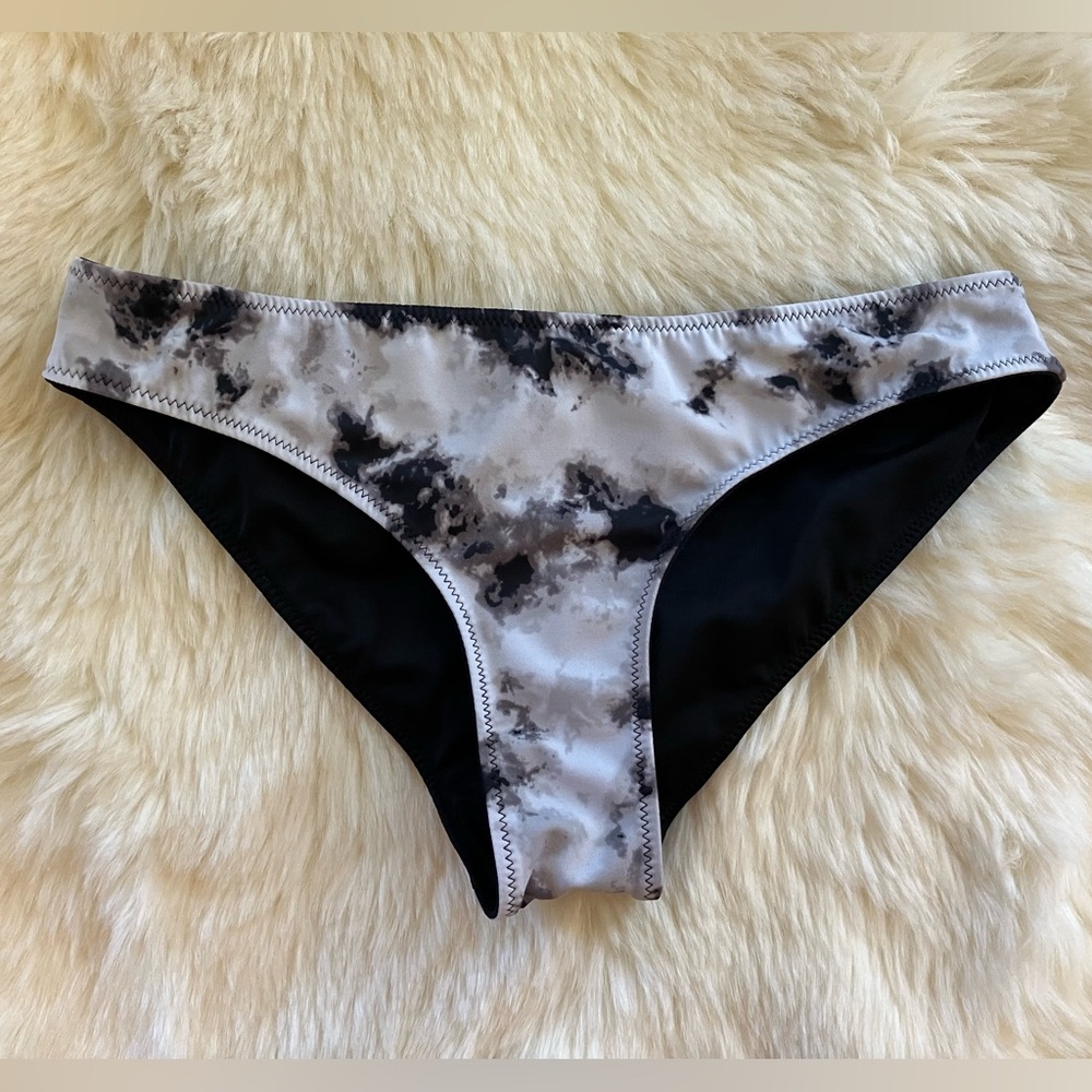 Reversible PINK Cheeky bikini bottom size XS